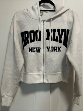 Faded Rose white Brooklyn New York zip up hoodie Size M